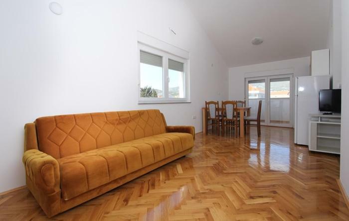 Apartmani Pranjic Kaštela エクステリア 写真